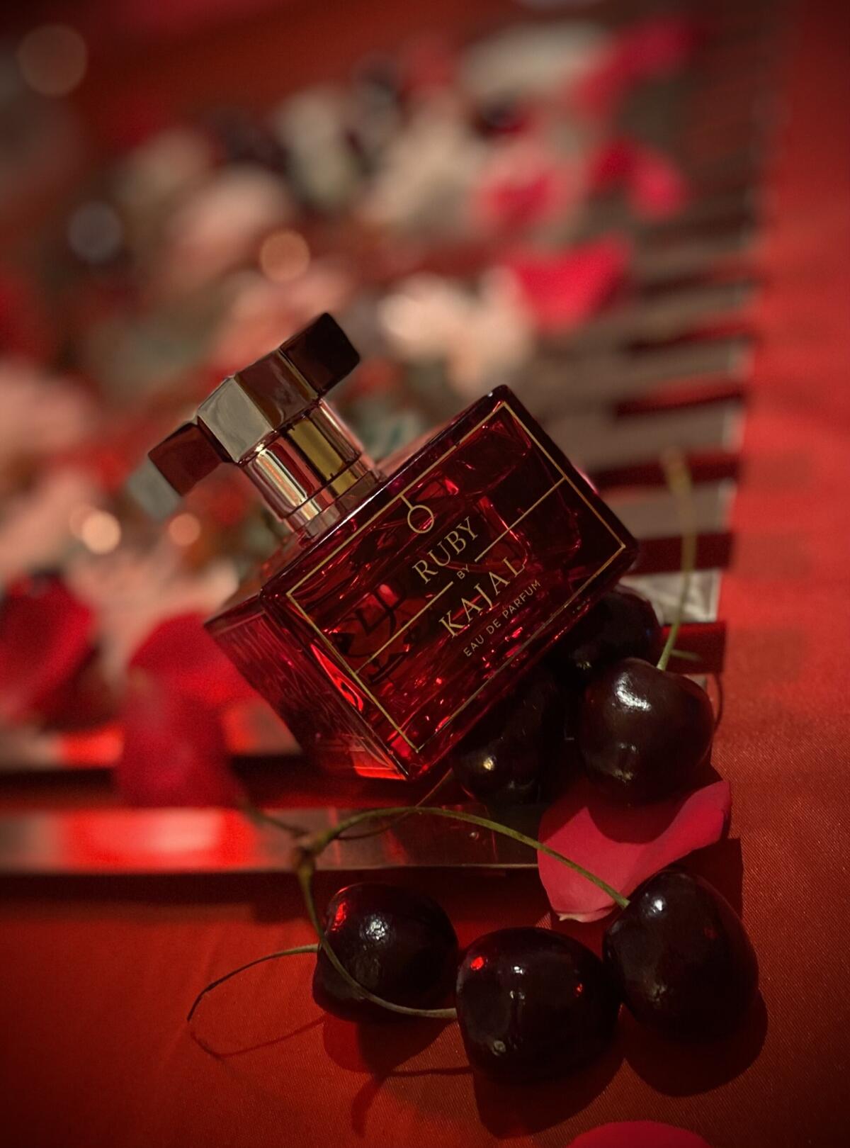 تصویر عطر روبی کاجال