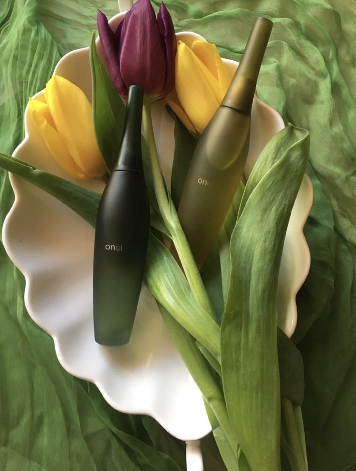 تصویر عطر آن ال خسوس دل پوزو