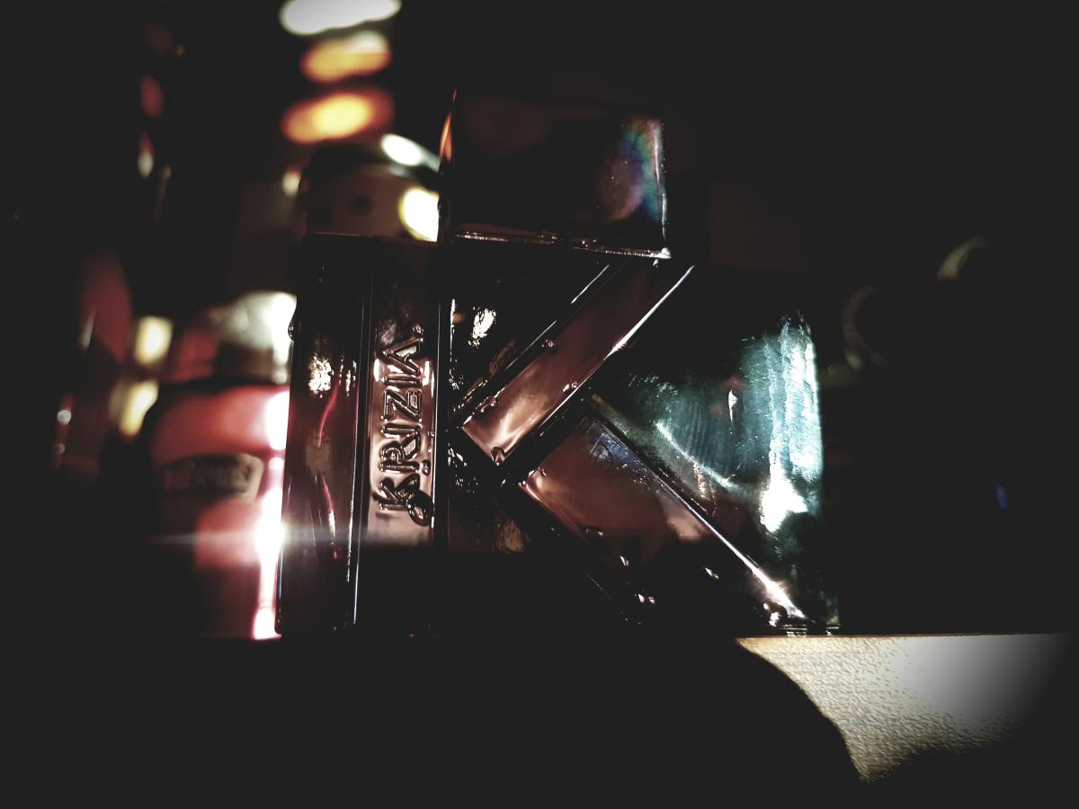 تصویر عطر کریزیا پور هوم