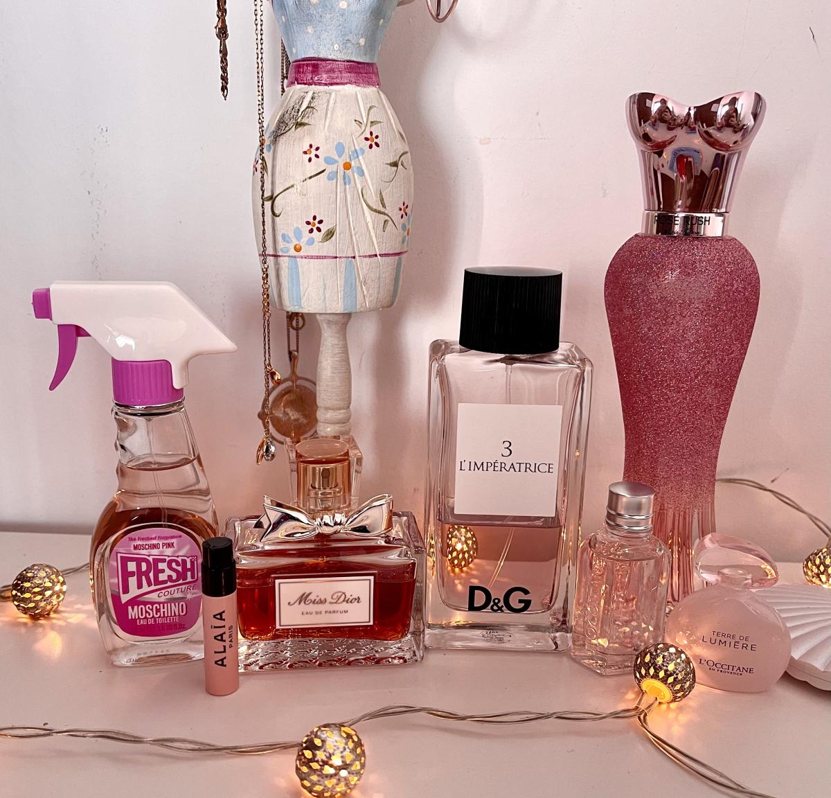 تصویر عطر پینک فرش کوتور موسکینو