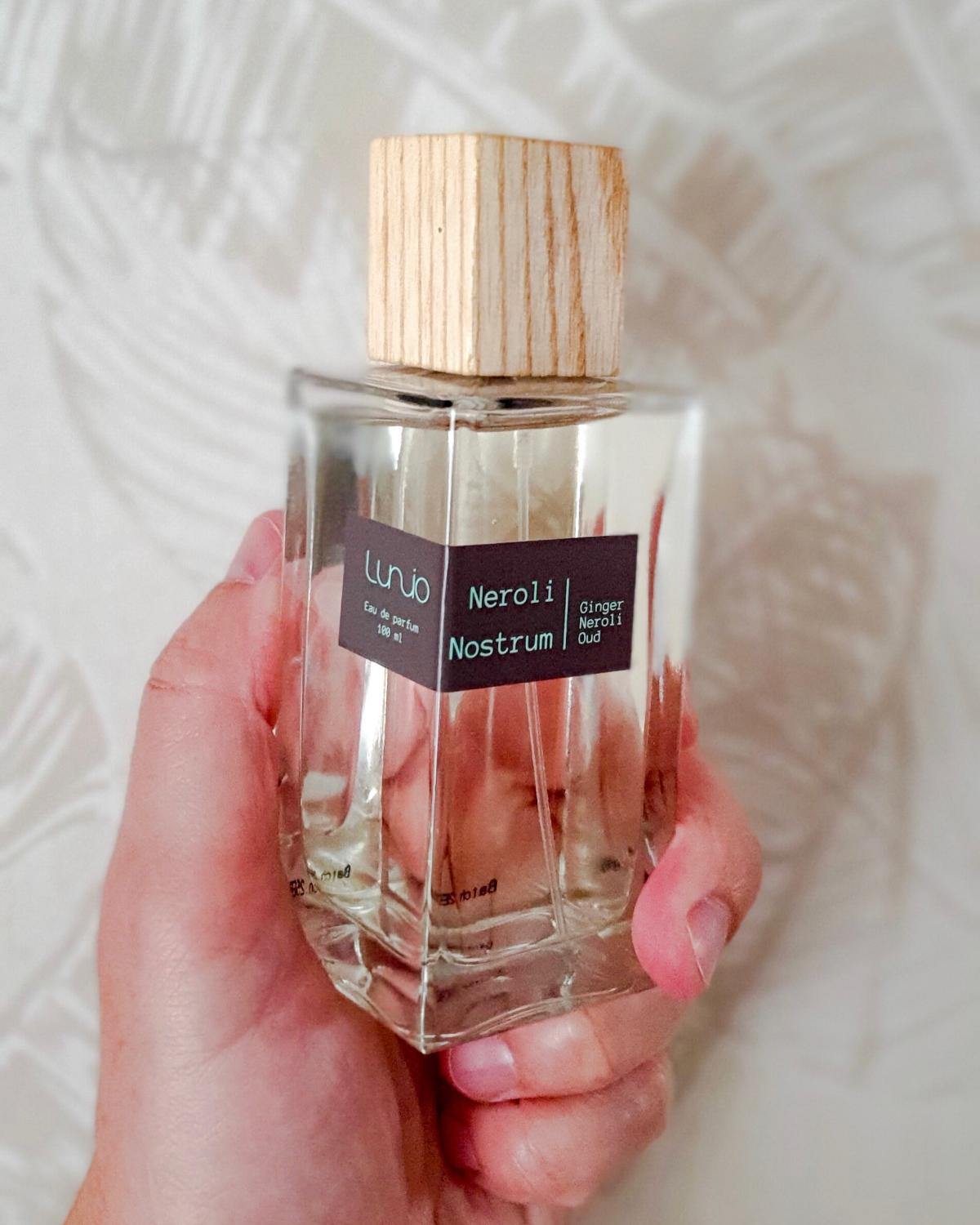 تصویر عطر نرولی نوستروم لونیو