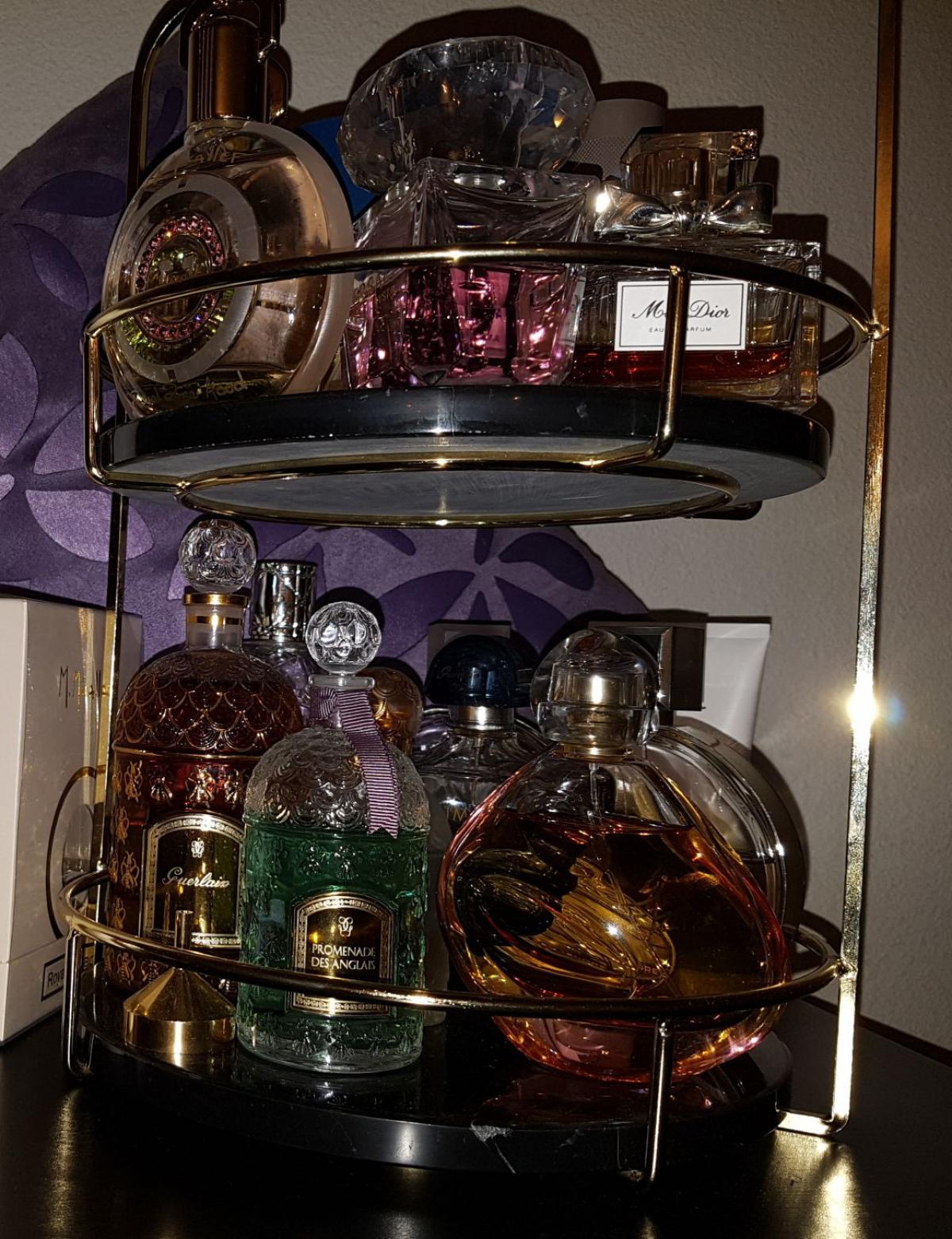 تصویر عطر رویال رز عود ام میکالف