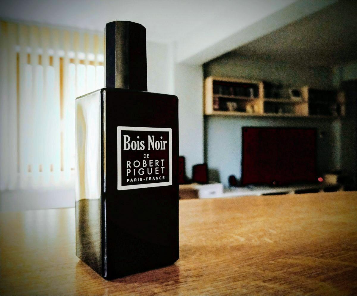 تصویر عطر بوا نوآر رابرت پیگه