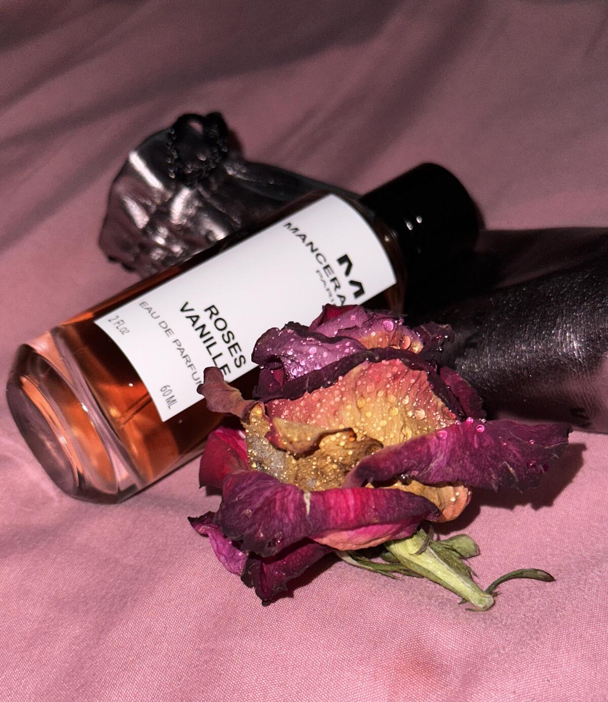 تصویر عطر رزز وانیل مانسرا