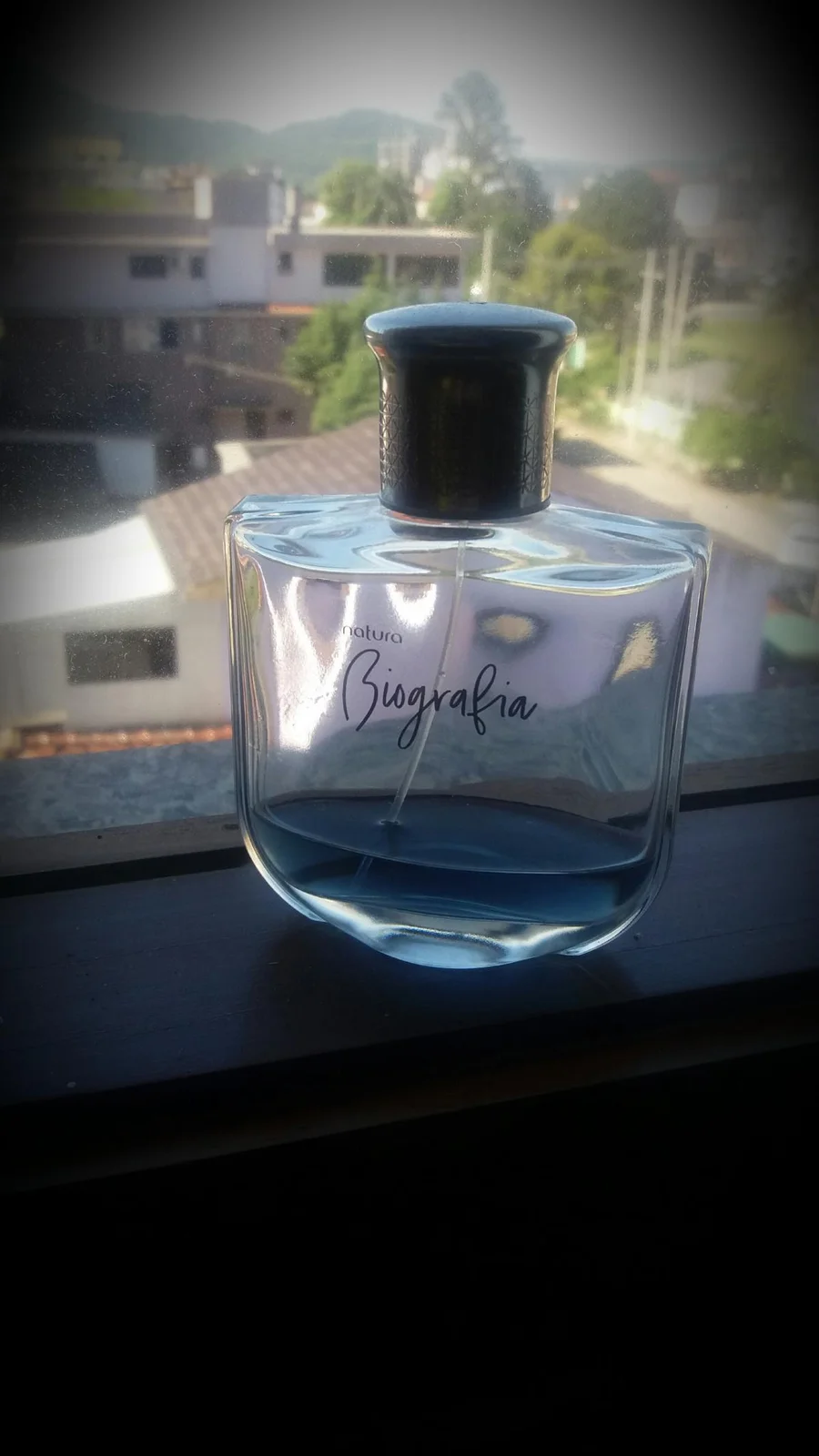 تصویر عطر بیوگرافی ناتورا