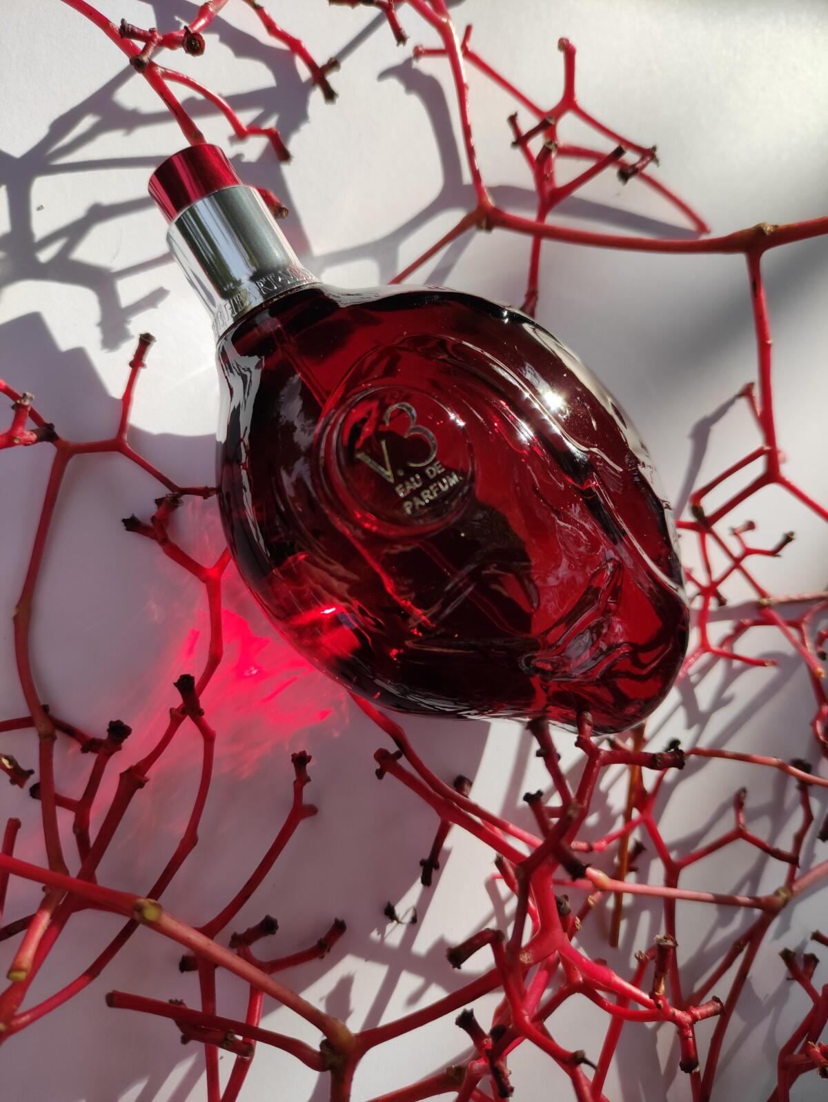تصویر عطر رد هارت وی سه مپ آو دِ هارت