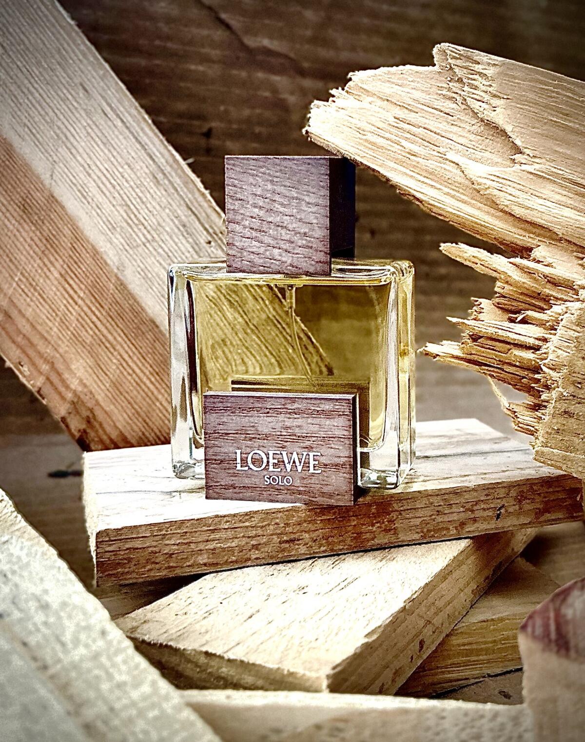 تصویر عطر سولو لووه سدرو لوئوه