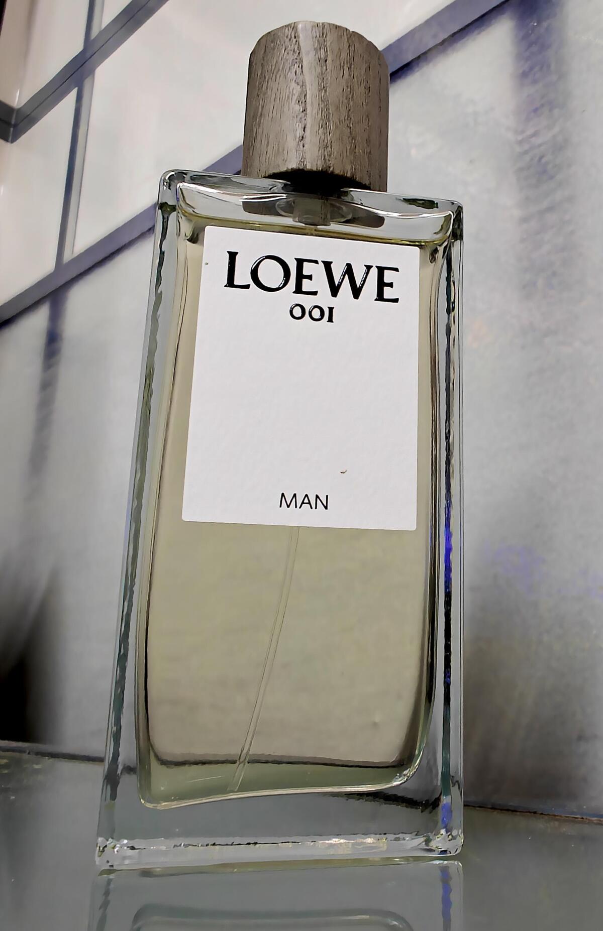 تصویر عطر لوی مَن لوئوه