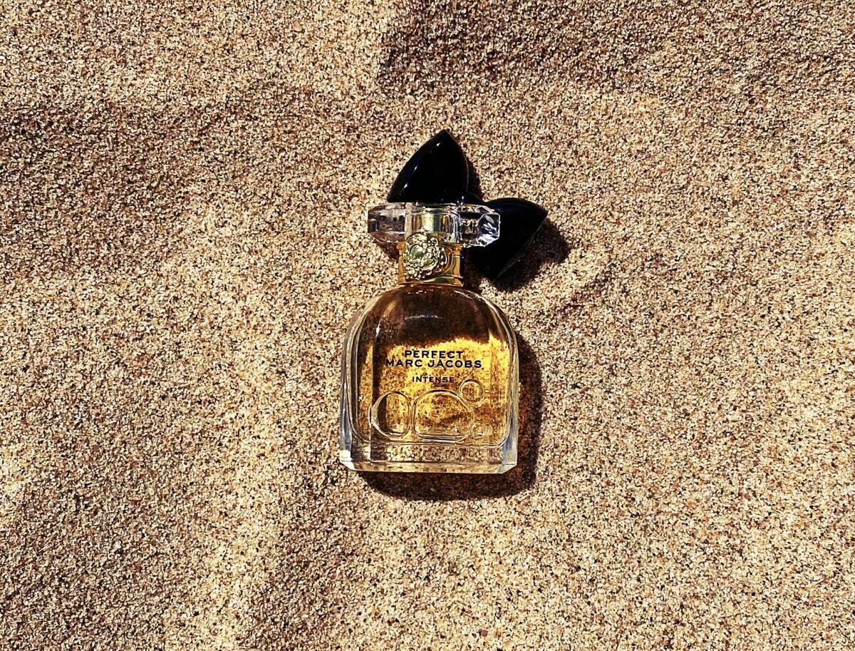 تصویر عطر پرفکت اینتنس مارک جیکوبز