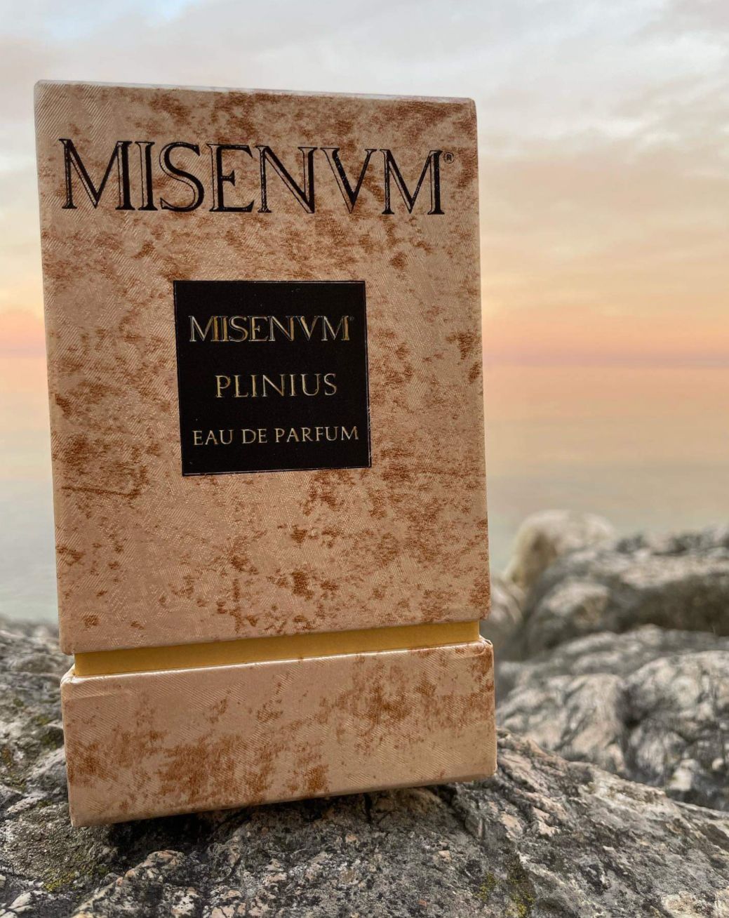 تصویر عطر پلینیوس میسنوم