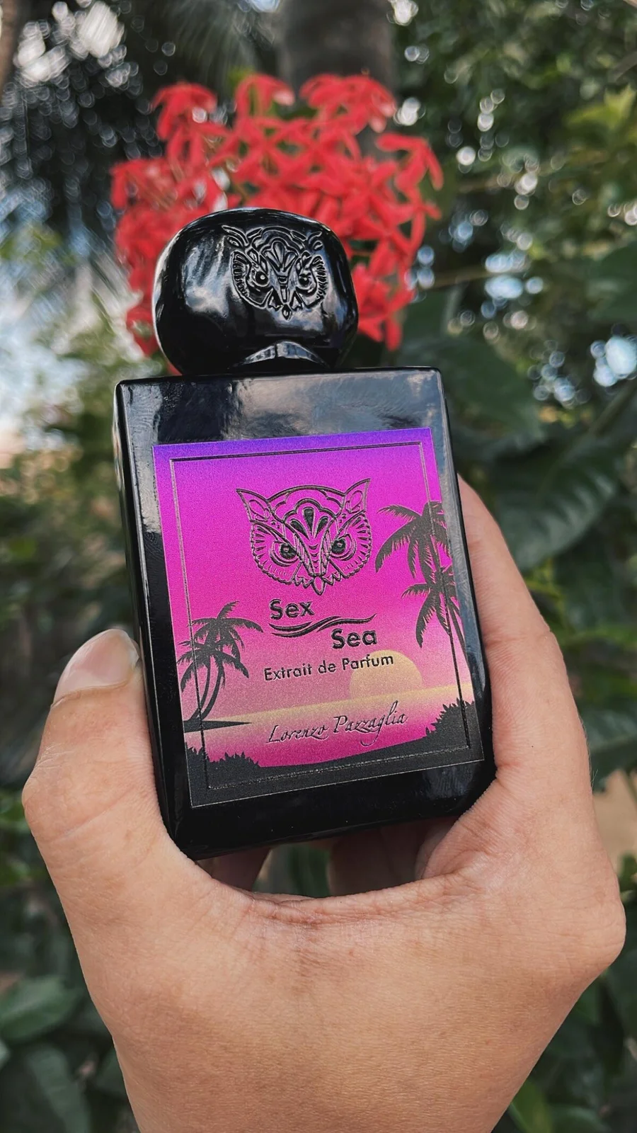 تصویر عطر سکسی لورنزو پاتسالیا