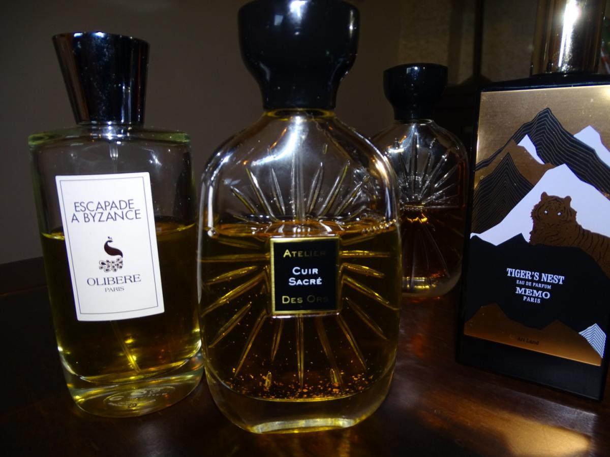 تصویر عطر کویر ساکره آتلیه دز اور