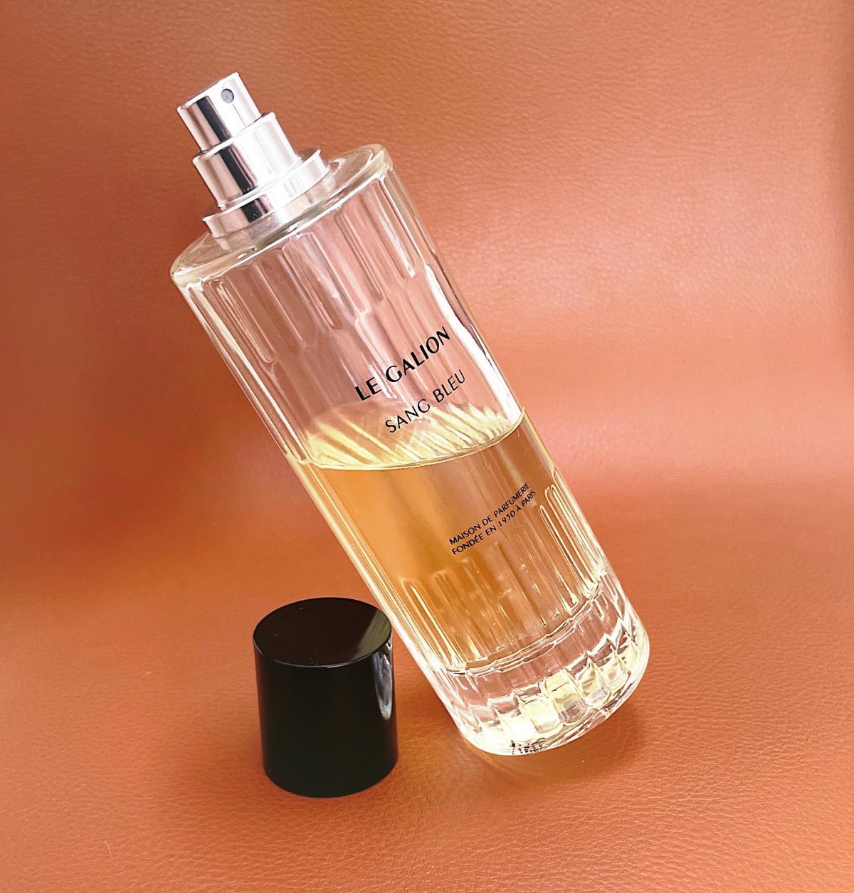 تصویر عطر سنگ بلو لو گالیون
