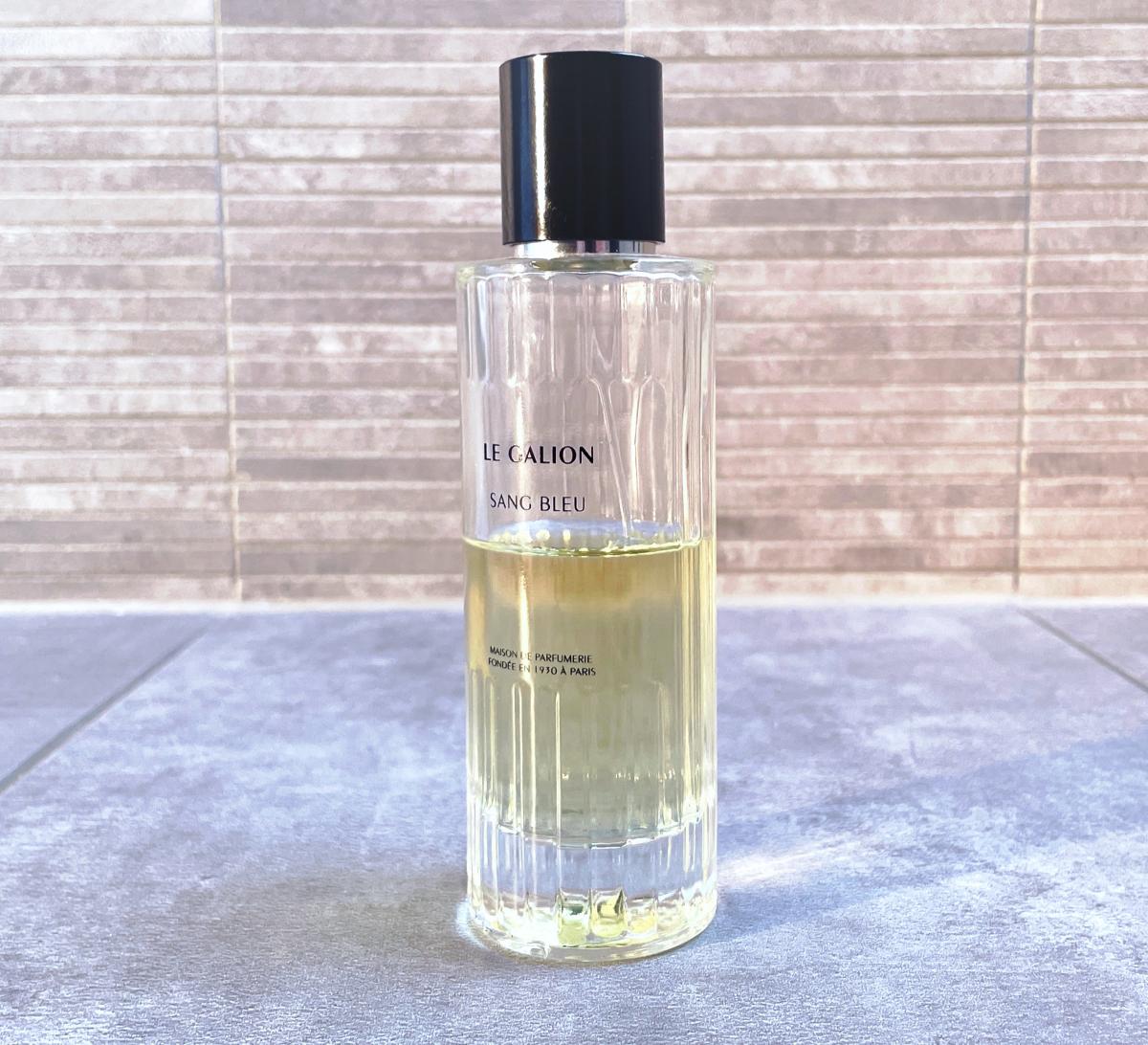 تصویر عطر سنگ بلو لو گالیون