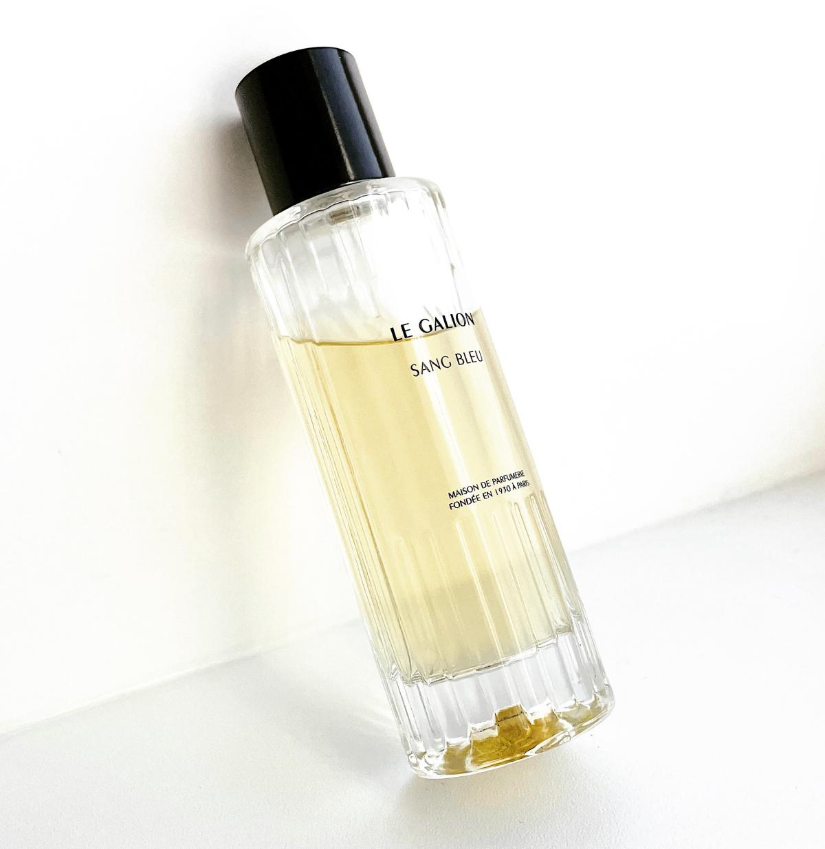تصویر عطر سنگ بلو لو گالیون