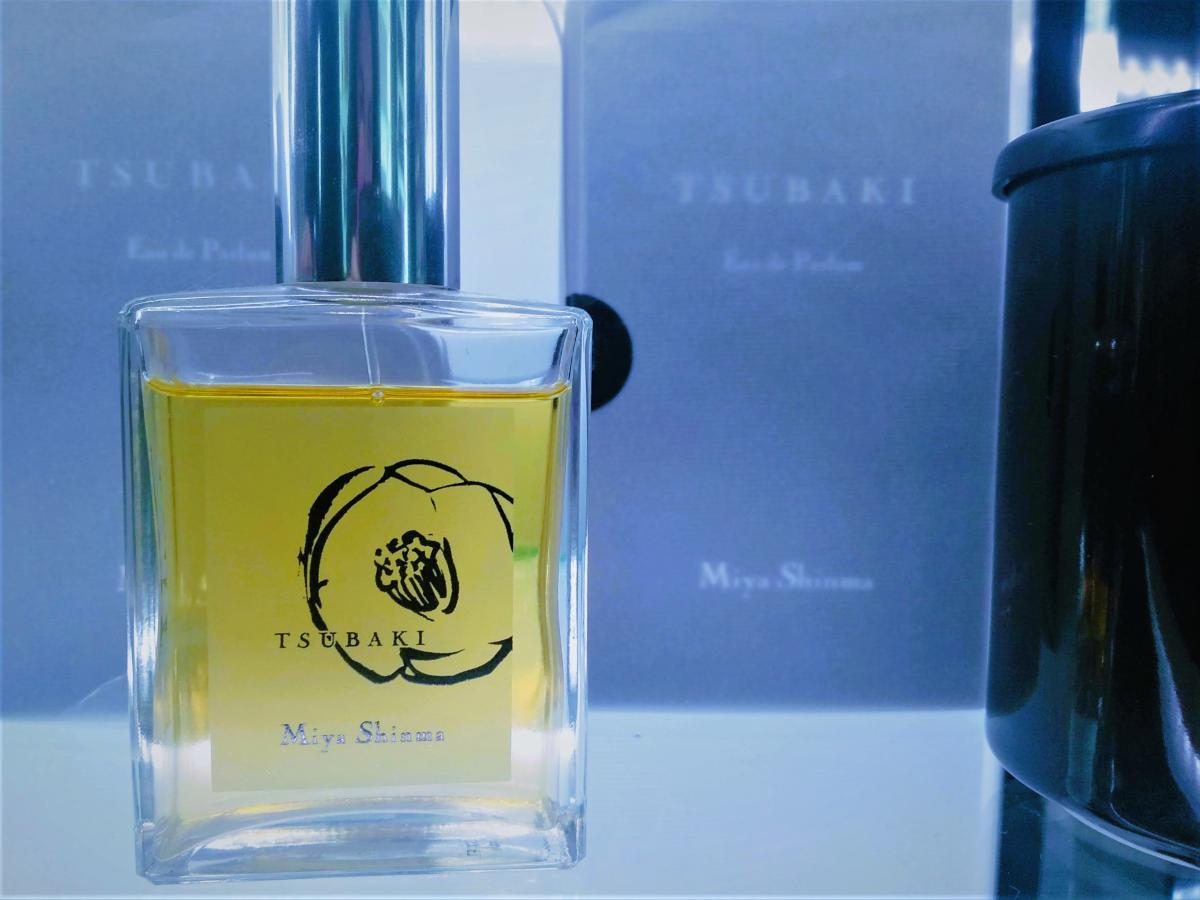تصویر عطر تسوباکی میا شینما