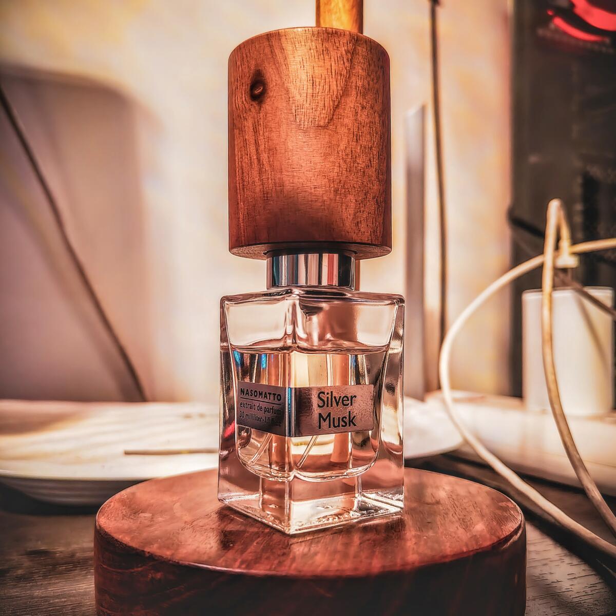 تصویر عطر سیلور ماسک ناسوماتو