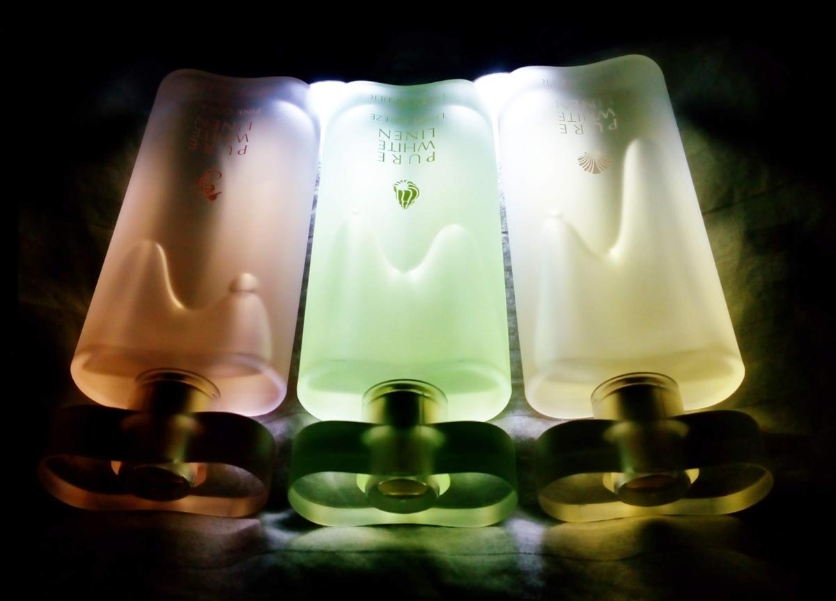 تصویر عطر پیور وایت لینن لایت بریز استی لودر