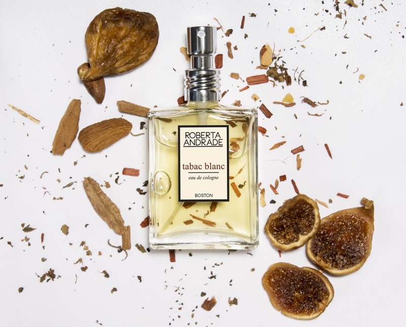 تصویر عطر تبک بلانک رِبرتا اَندرید