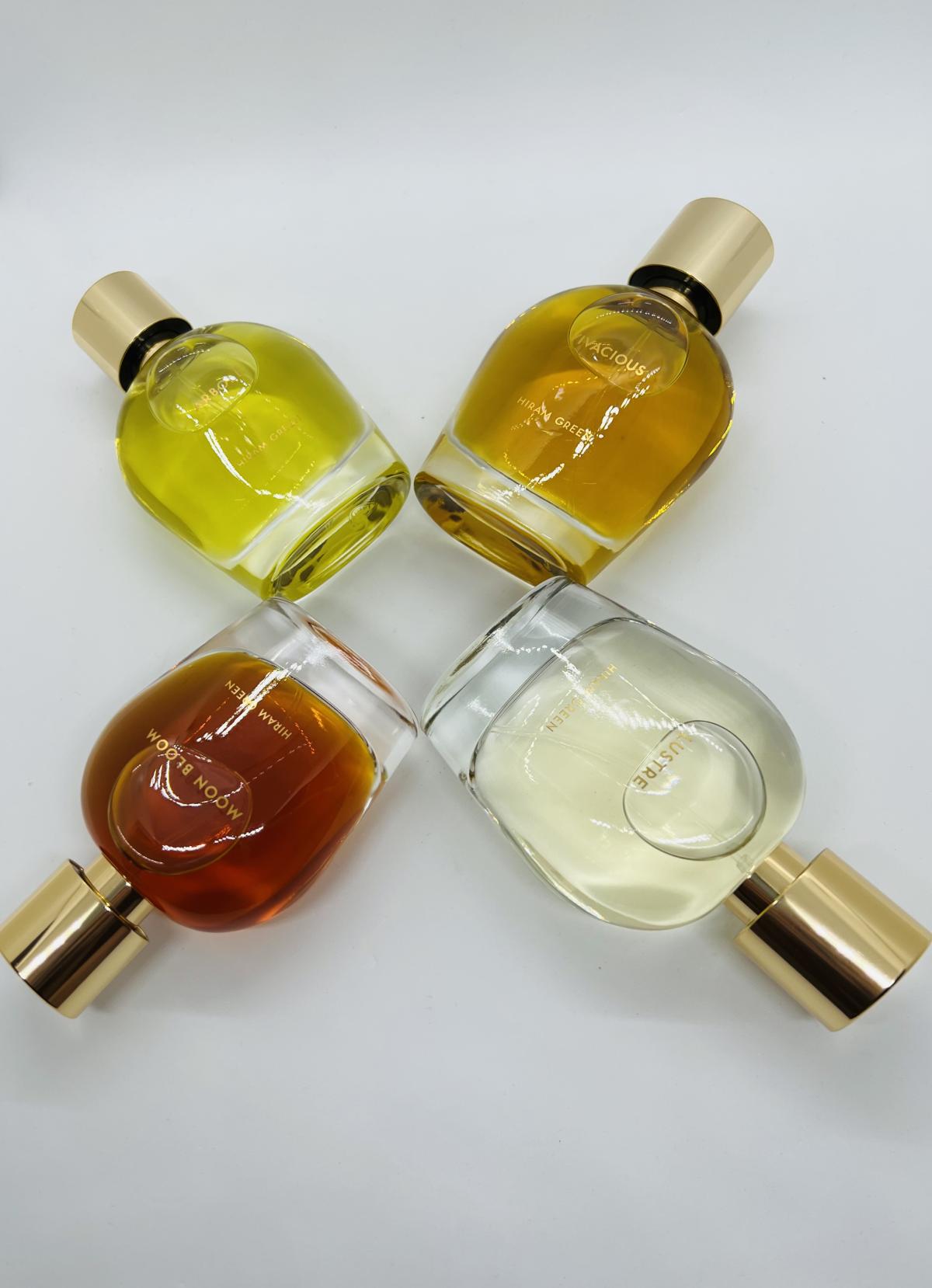 تصویر عطر ویوشس هیرام گرین