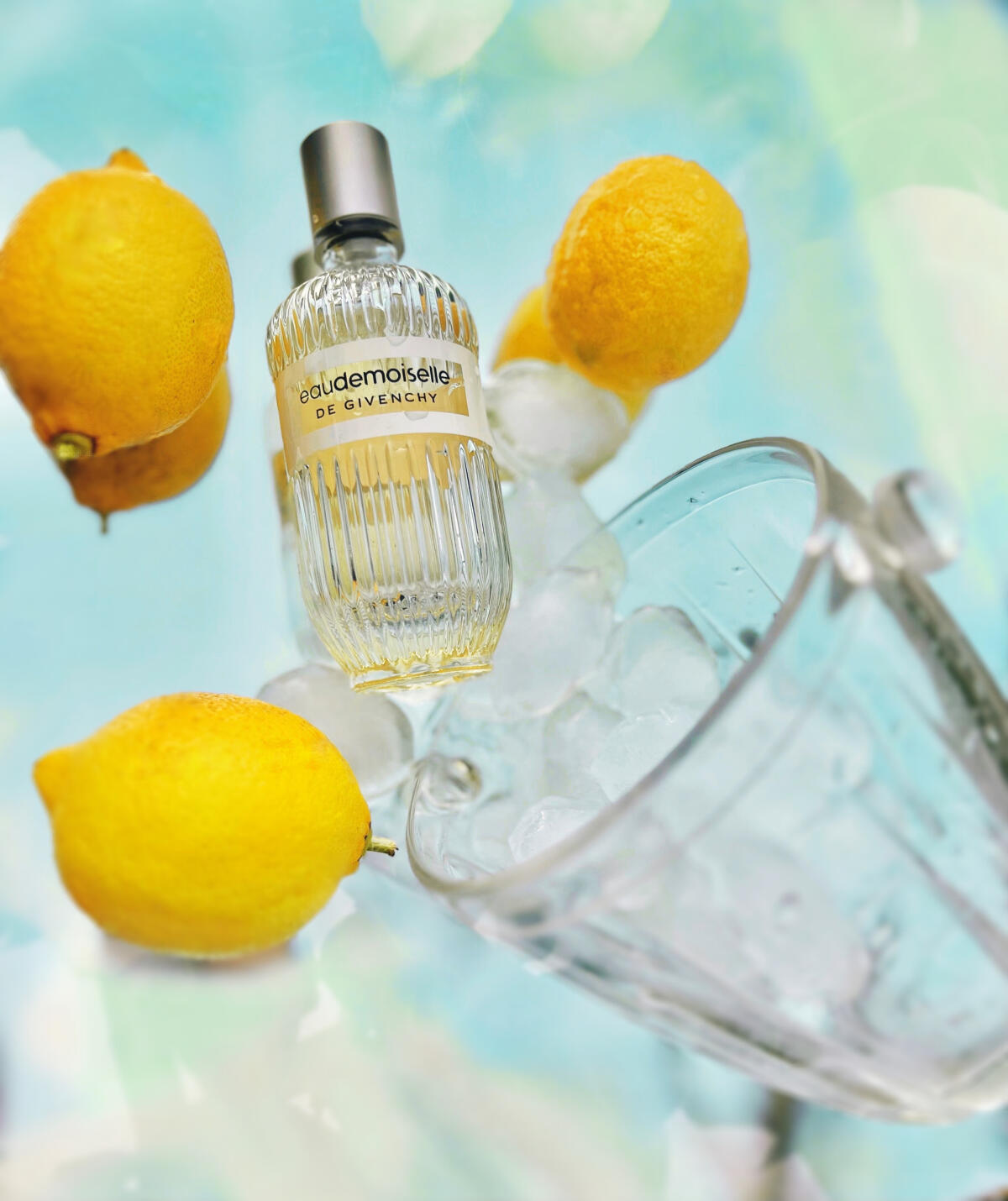 تصویر عطر اودموزل دی ژیوانشی