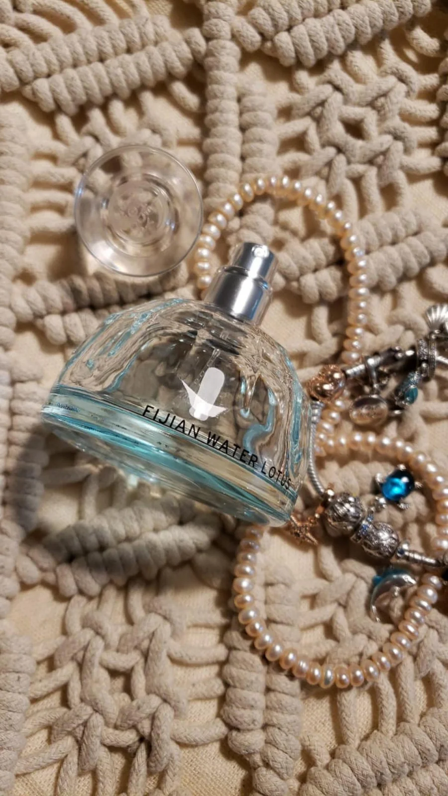 تصویر عطر فیجیان واتر لوتوس بادی شاپ