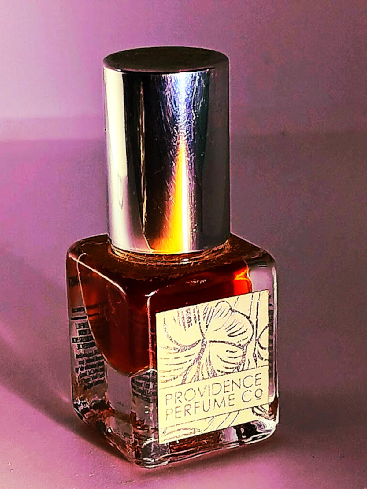 تصویر عطر لاو این ا میست پراوِدِنس پرفیوم کو.