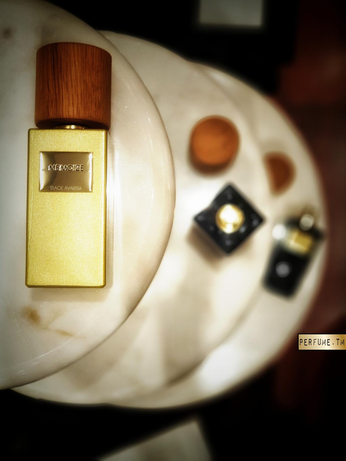 تصویر عطر بلک آوَریتیا ممویز لندن