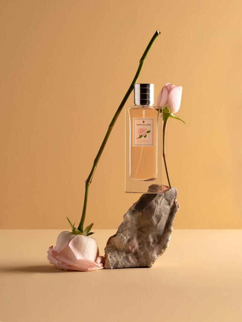 تصویر عطر کامیلیا تانیا بولیوس