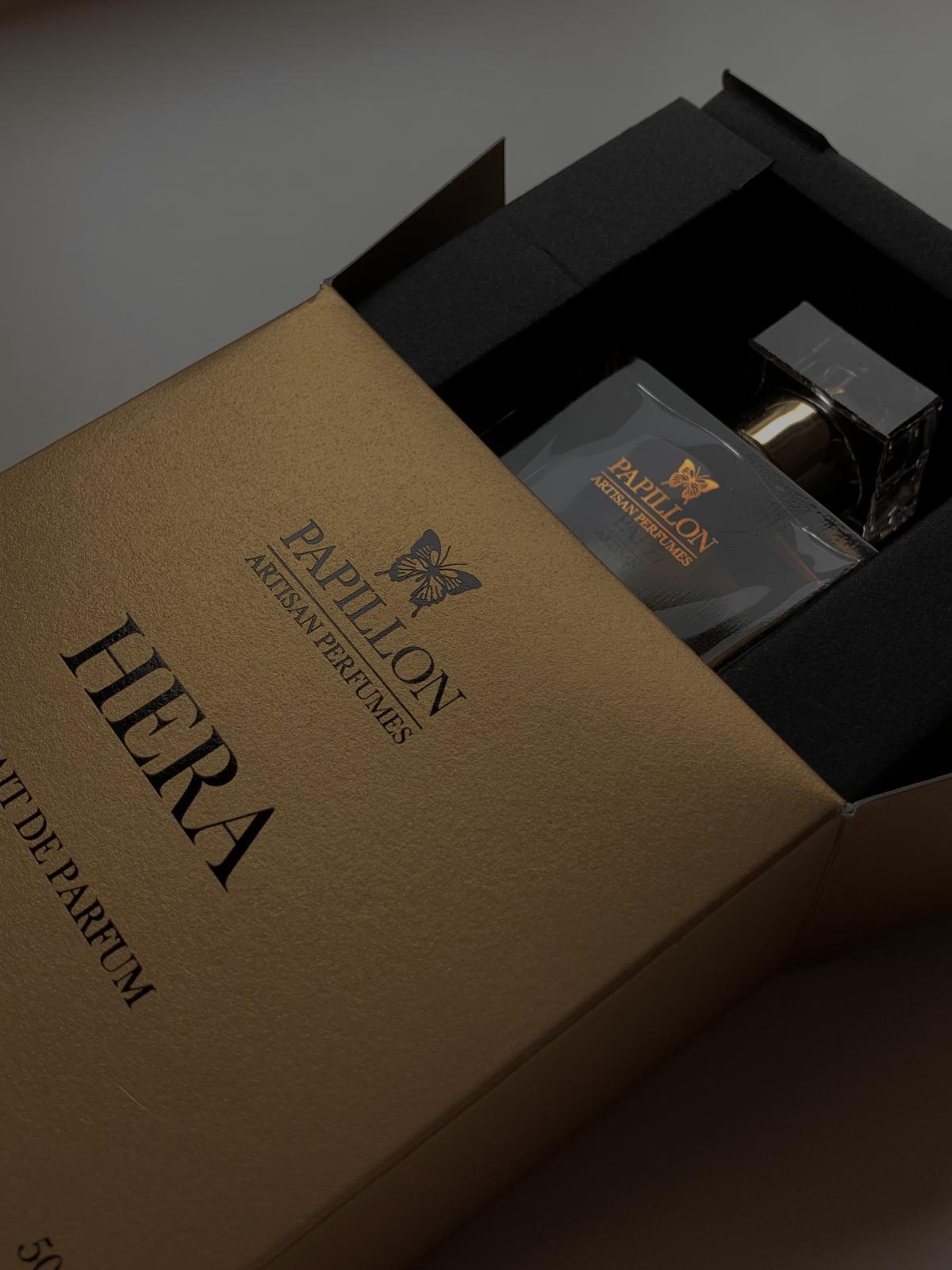 تصویر عطر هرا پاپیون آرتیزان پرفیومز