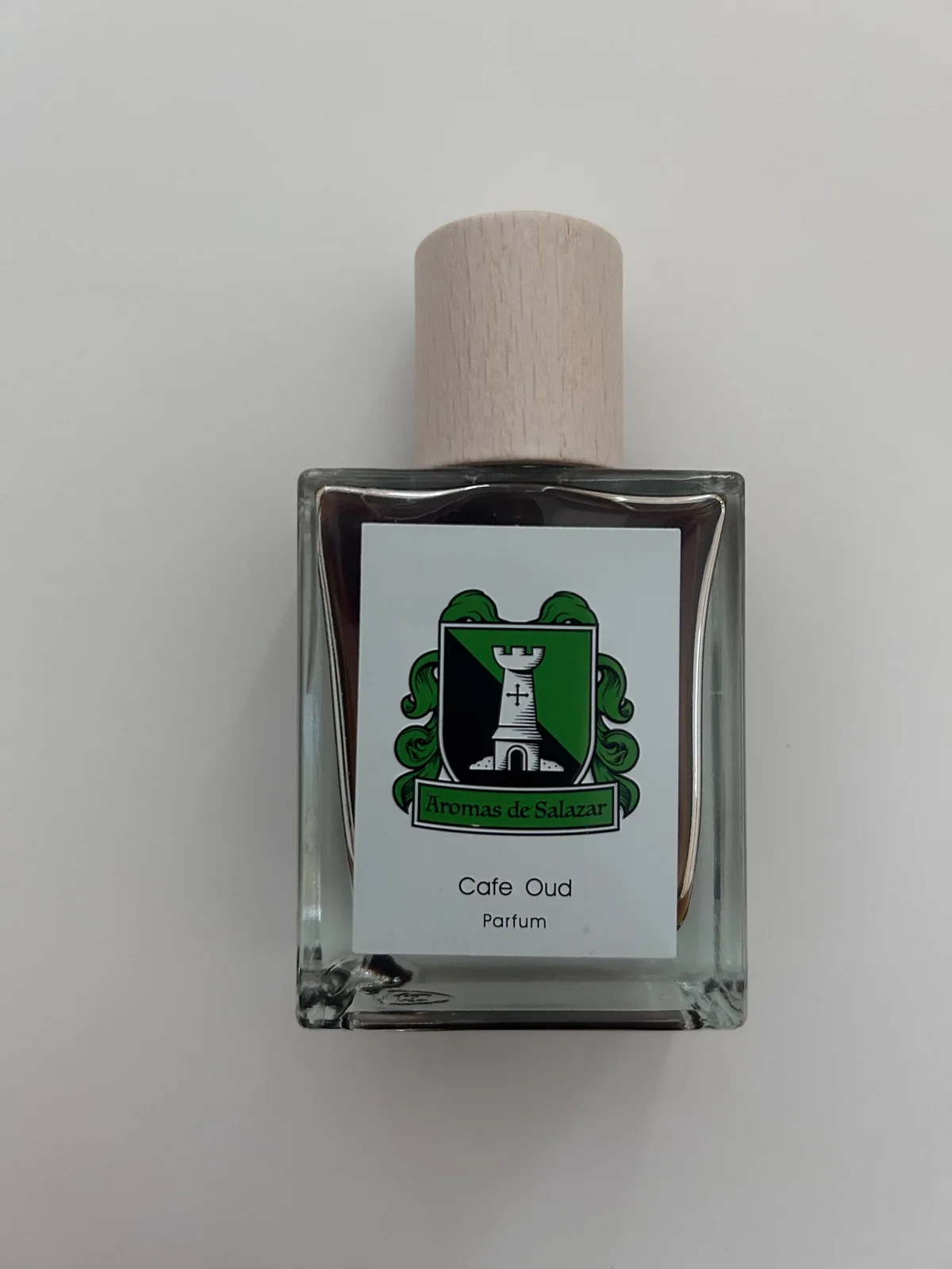 تصویر عطر کافه عود دو هزار و بیست و سه آروماس د سالازار