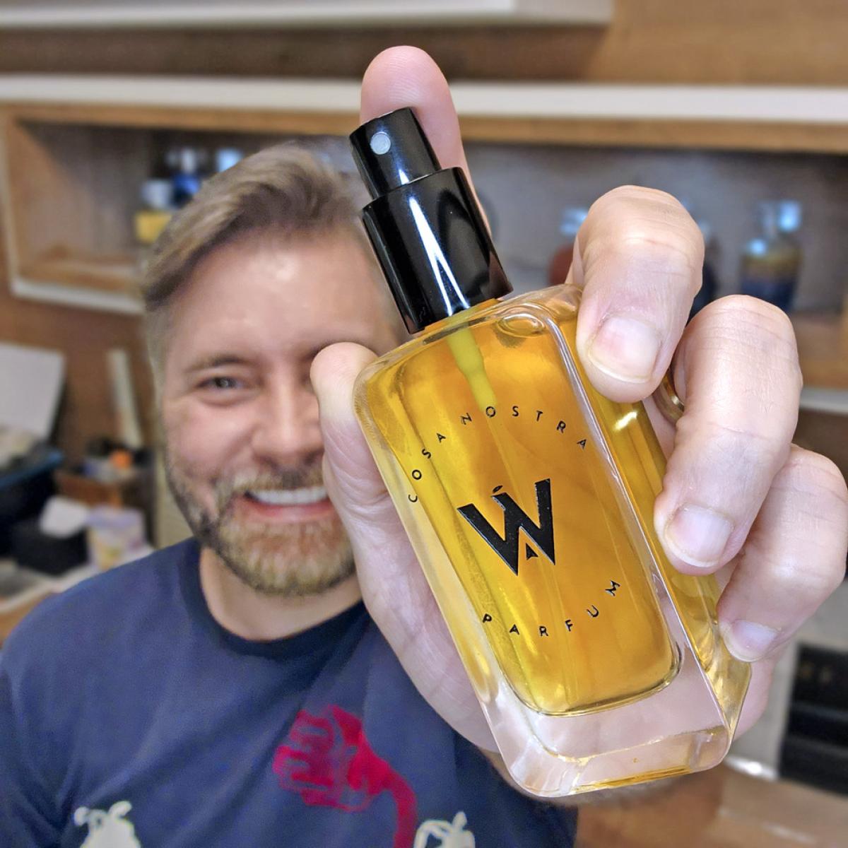 تصویر عطر کوزا نوسترا رن آتلیه