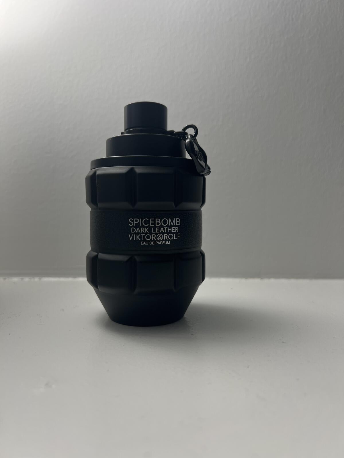 تصویر عطر اسپایس بمب دارک لدر ویکتور اند رولف