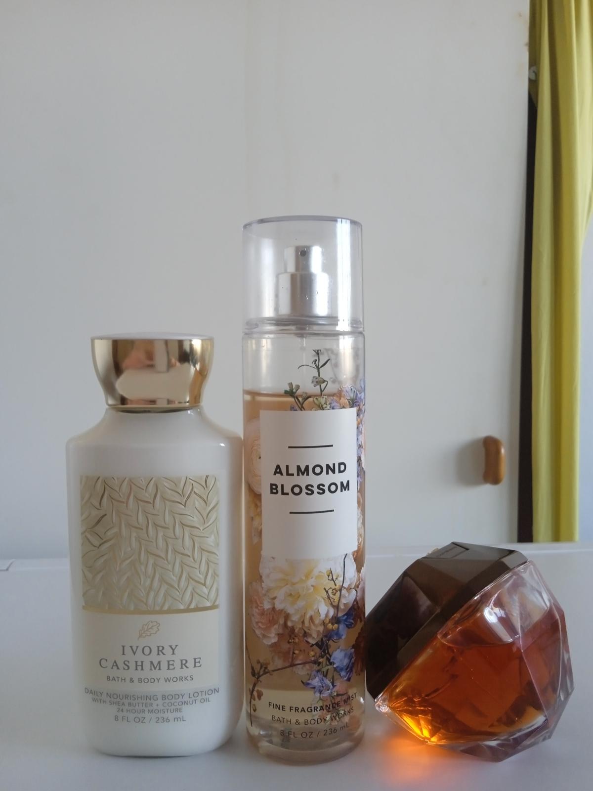 تصویر عطر آیوری کشمیر بث اند بادی ورکس