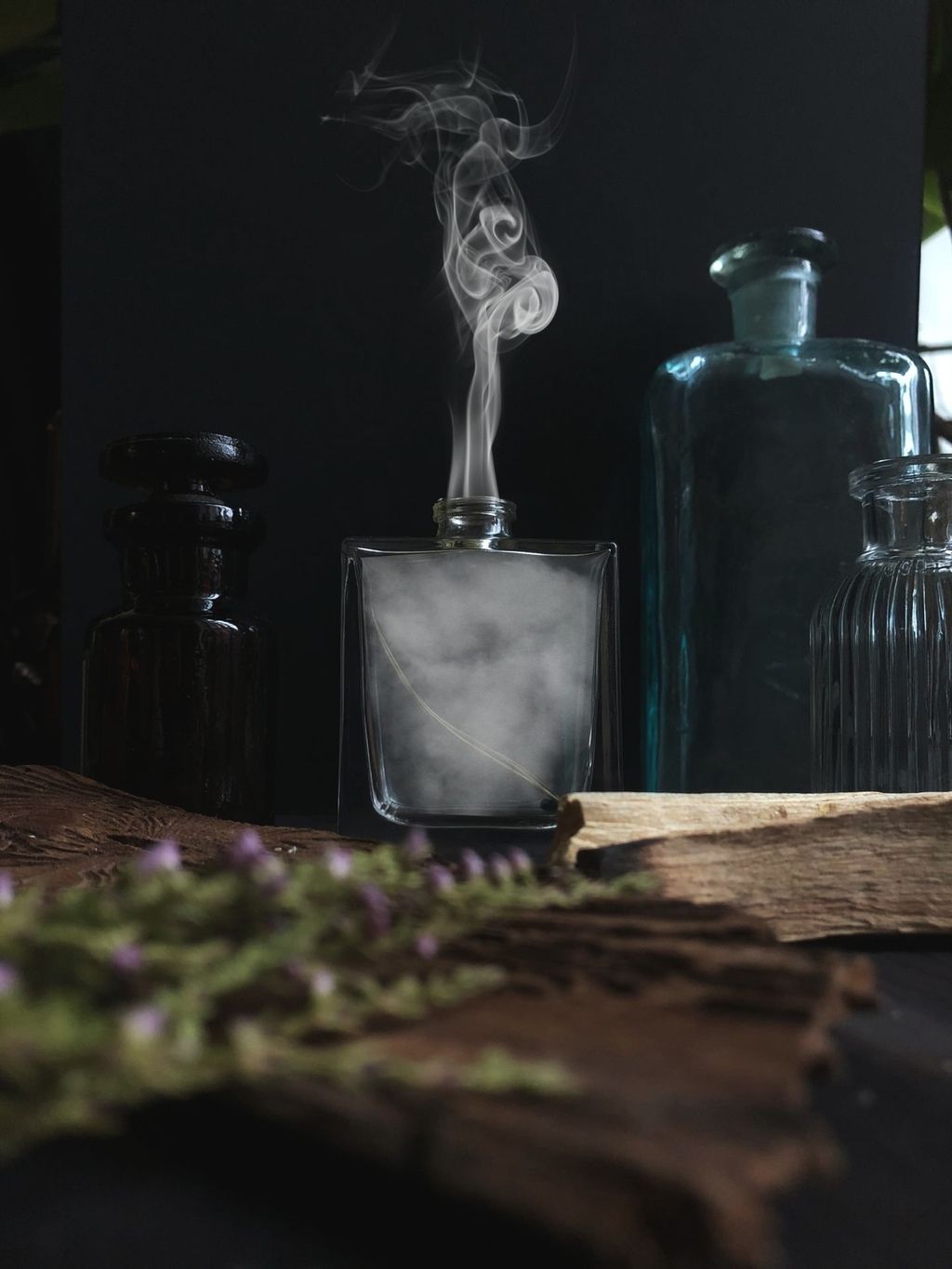 تصویر عطر فوموس آلبوس وود ماس