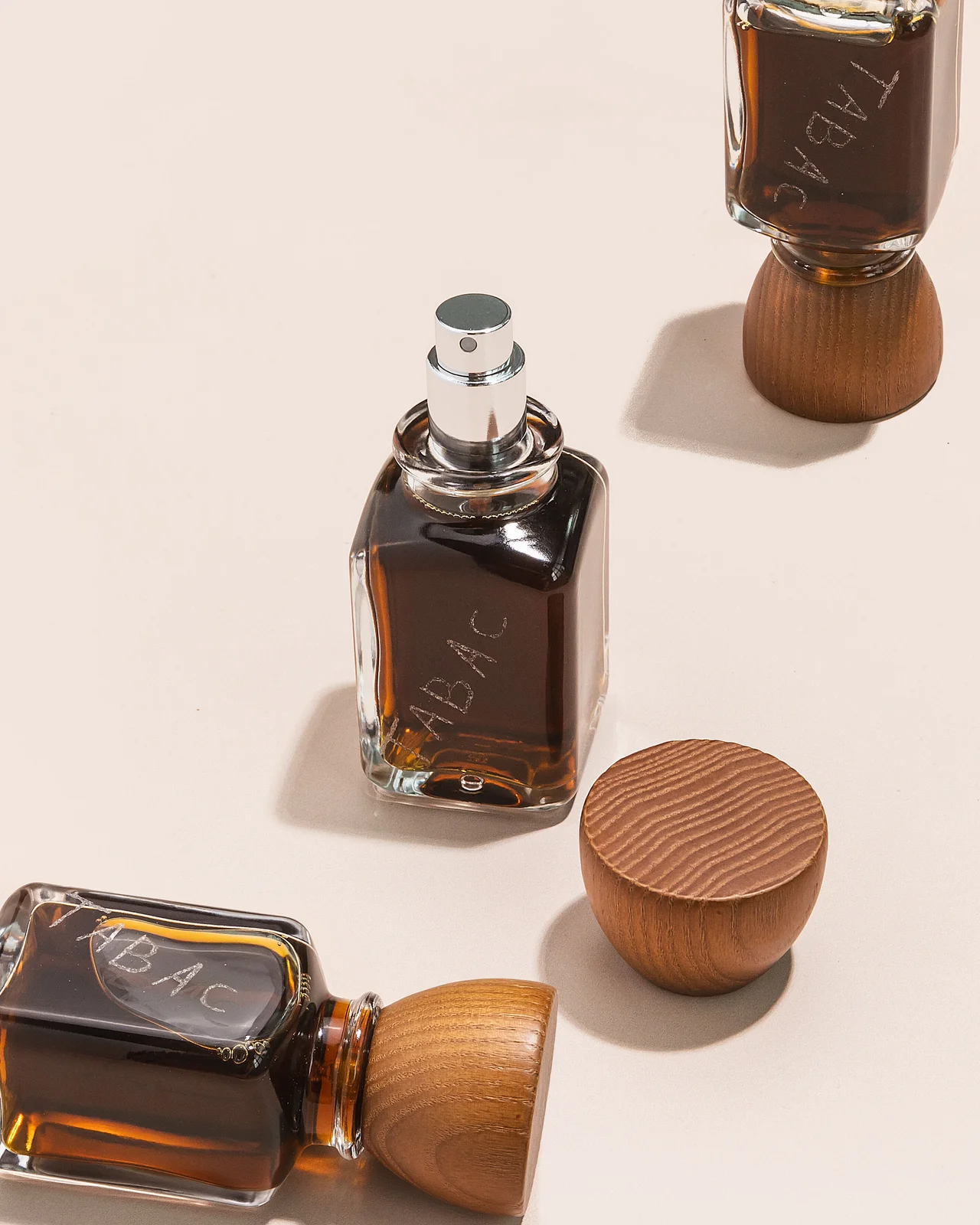 تصویر عطر توباکو ایز مای لاو لنگویج آروماس د سالازار