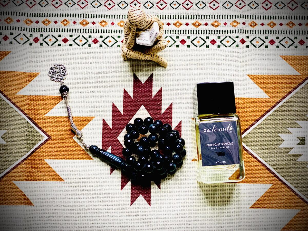 تصویر عطر میدنایت رِوِری سلکاوت