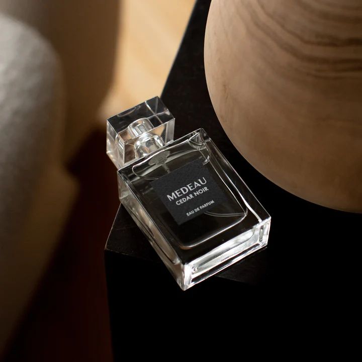 تصویر عطر سیدار نوآر مدو