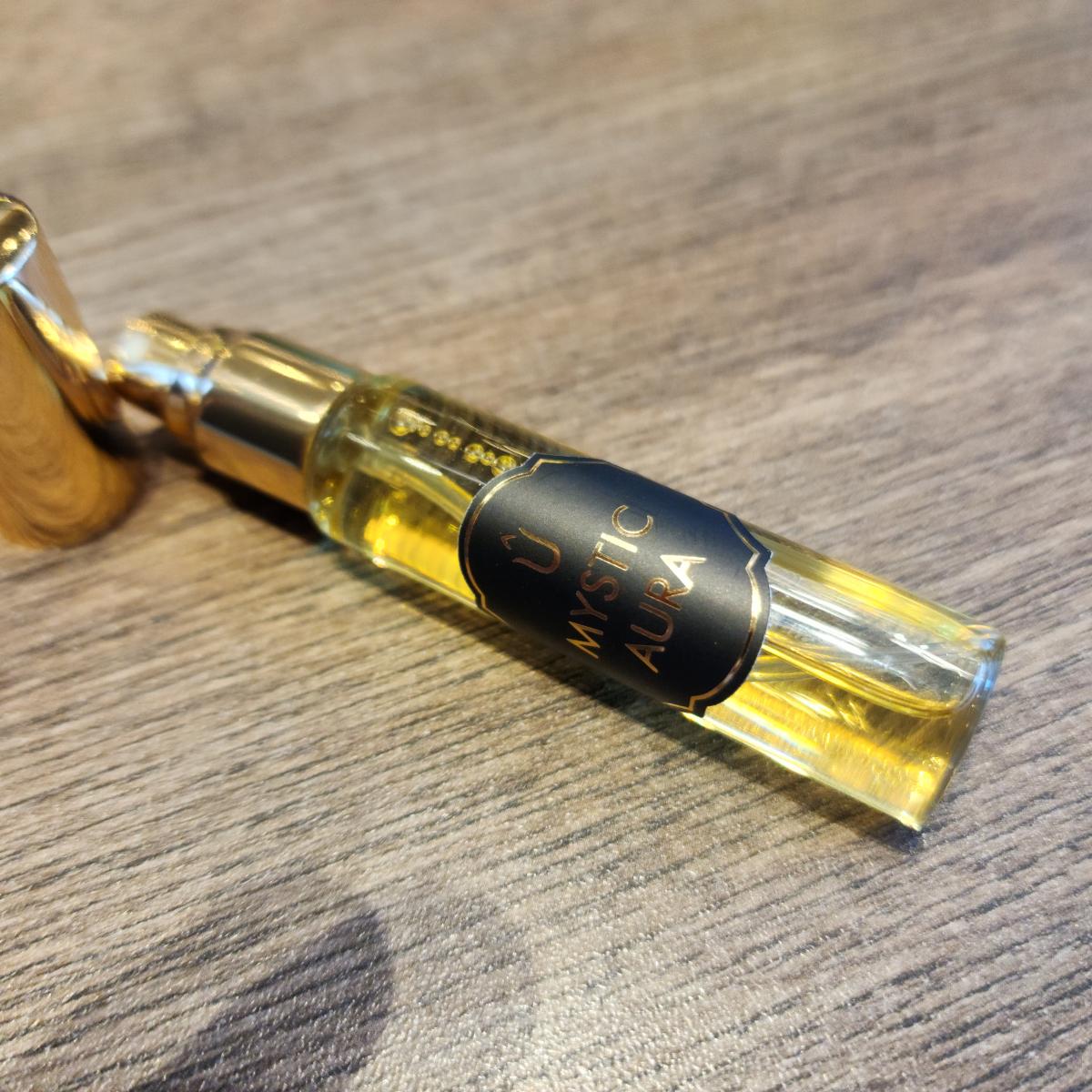 تصویر عطر میستیک آورا پارفومان