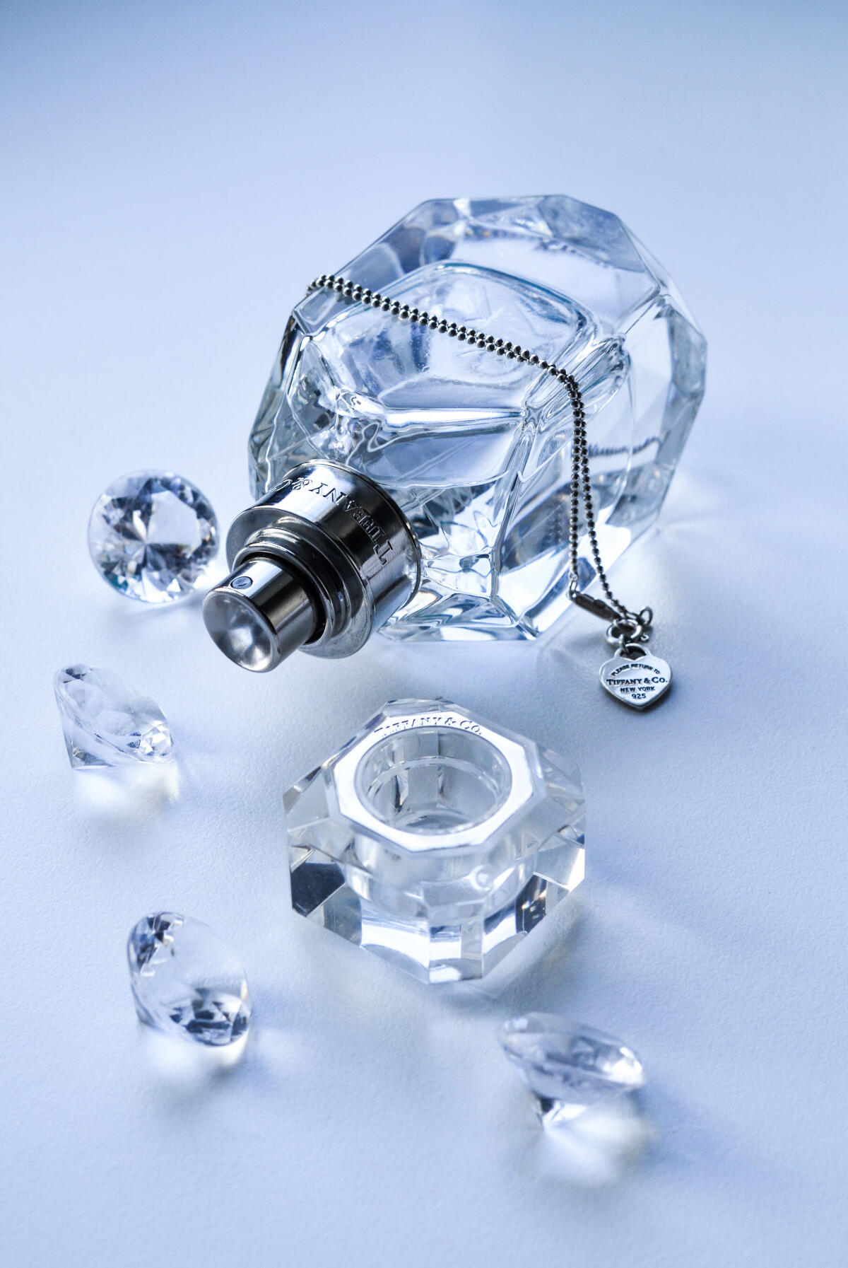 تصویر عطر تیفانی اند کو شیر تیفِنی