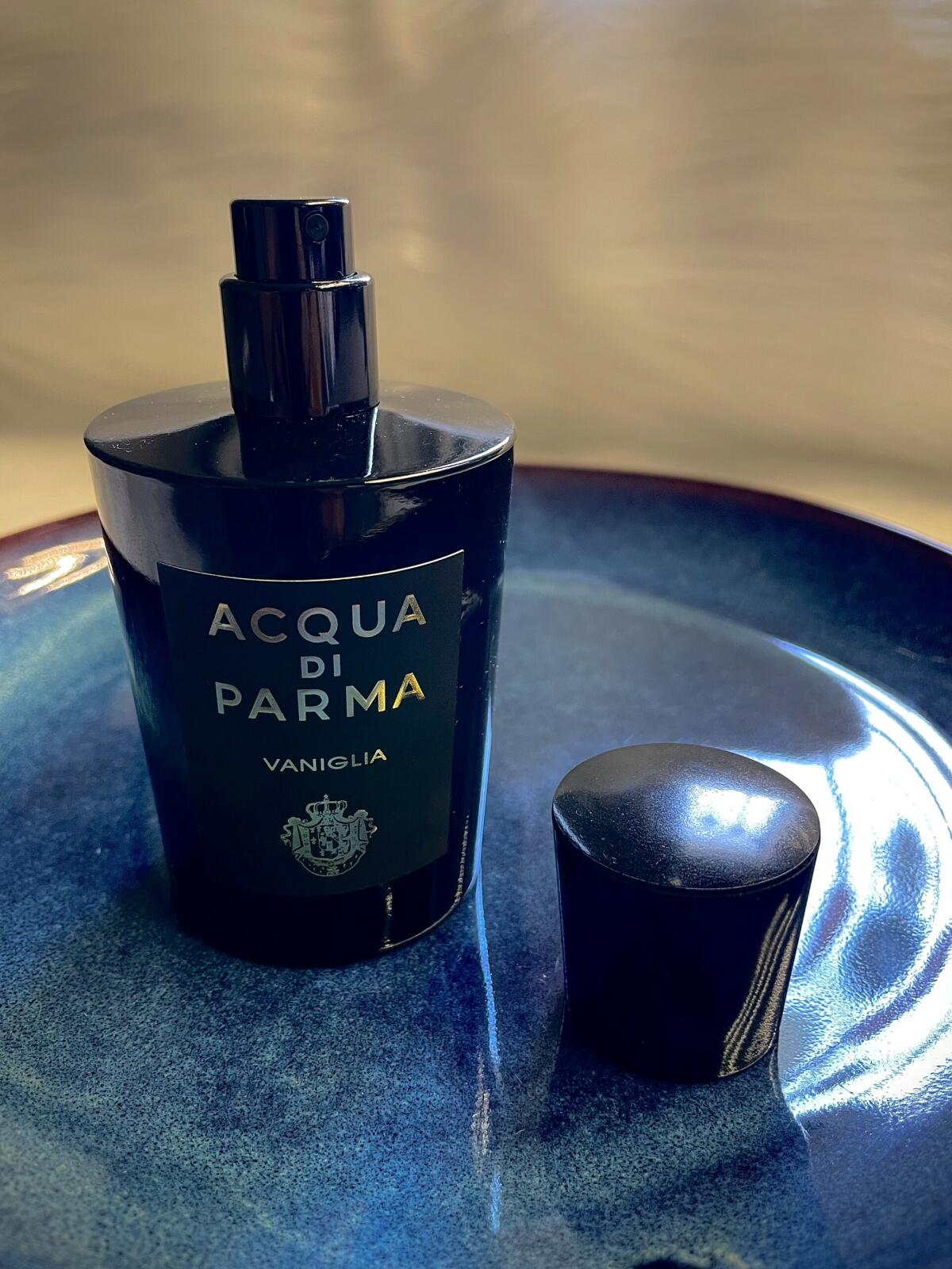تصویر عطر وانیگلیا او دو پرفیوم آکوا دی پارما