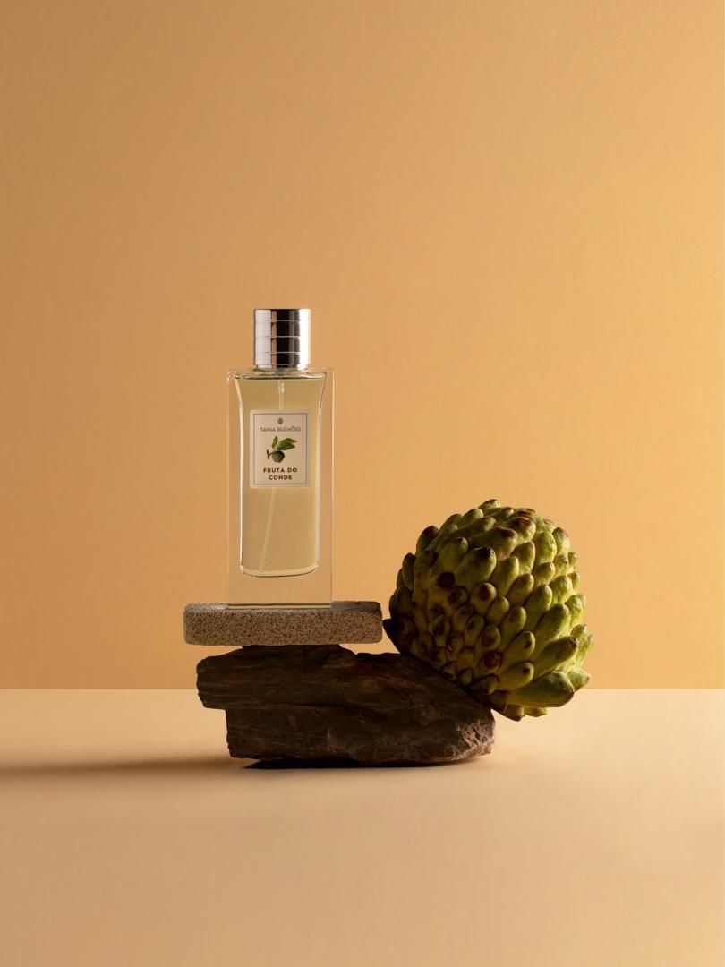 تصویر عطر فروتا دوکنده تانیا بولیوس