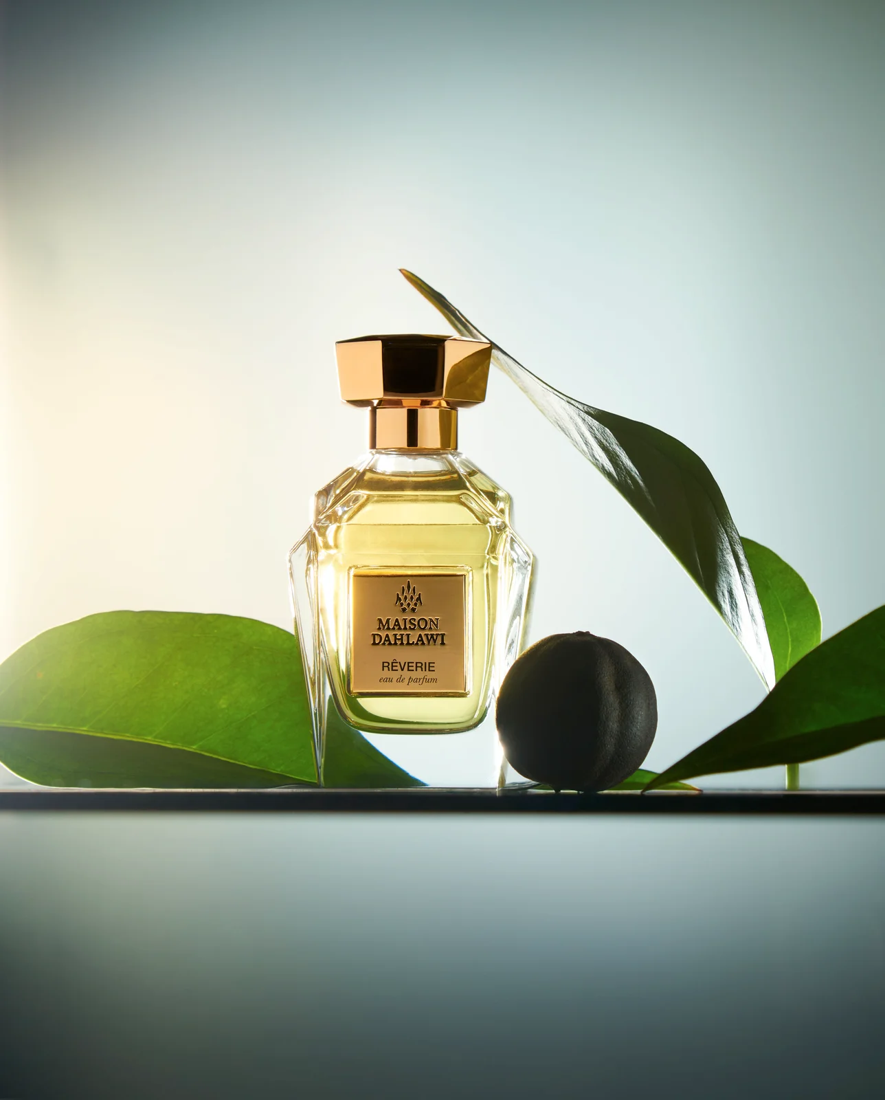 تصویر عطر رویوری مزون دهلاوی