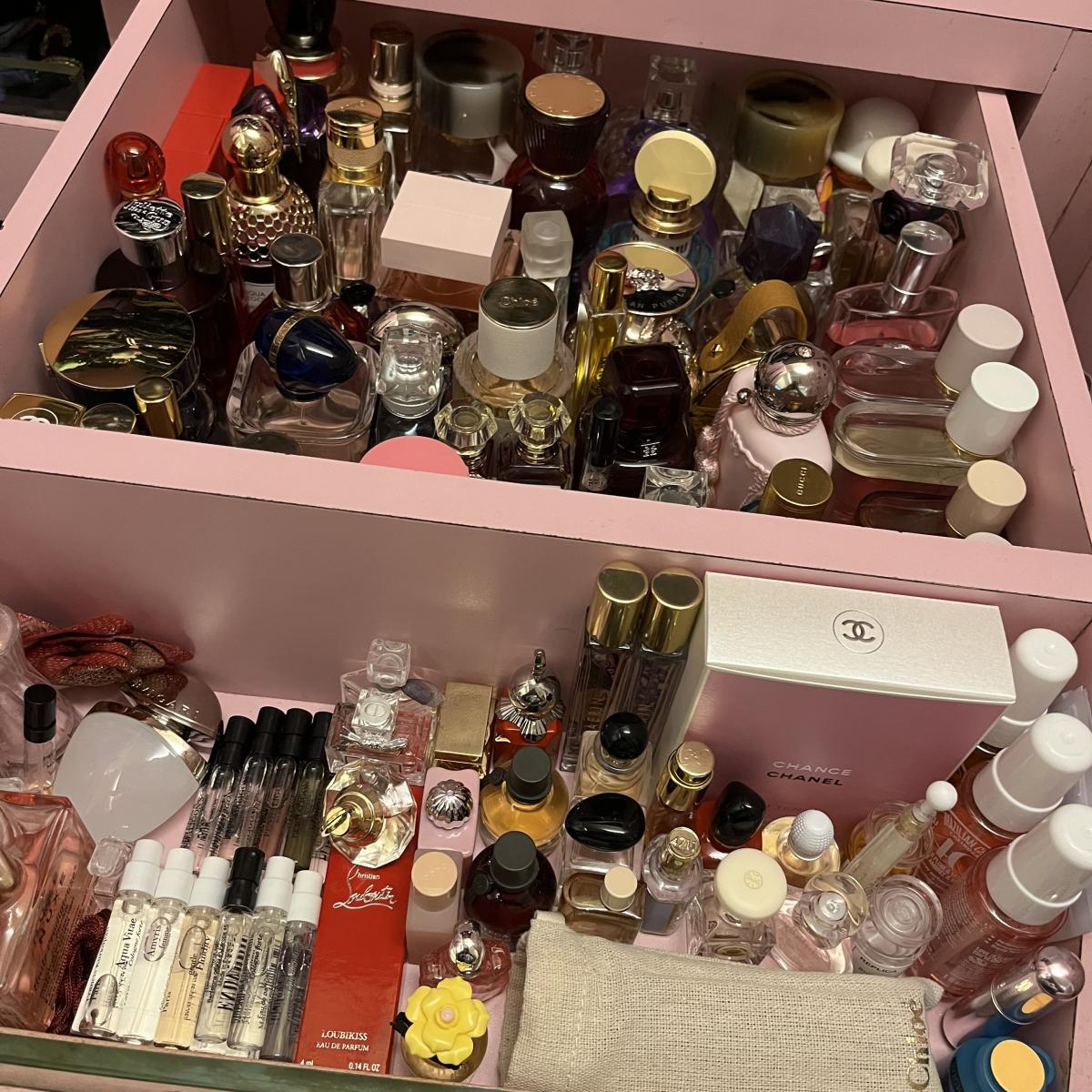 تصویر عطر امبر ماسک ایرین
