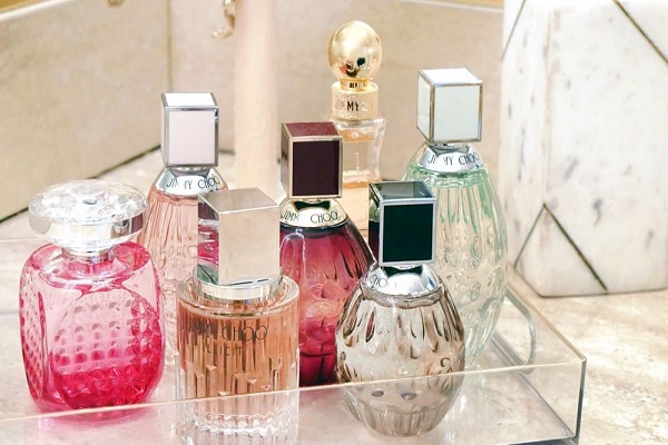 عطر لاکچری زنانه