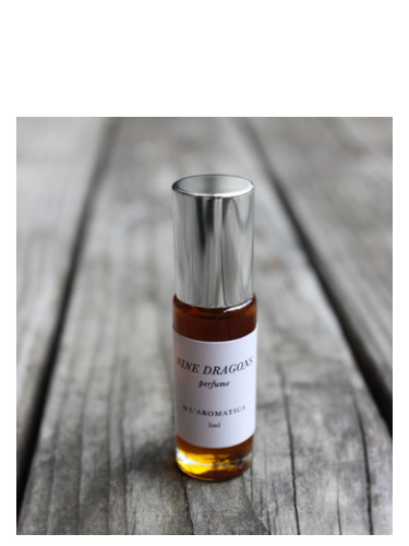 عطر ادکلن نین دراگونز لاروماتیکا پرفیوم - Nine Dragons L'Aromatica Perfume - بررسی، قیمت و خرید