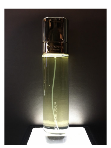 عطر ادکلن بل دو ژوق باهوما لندن - Belle de Jour Bahoma London - بررسی، قیمت و خرید