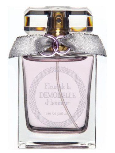 عطر ادکلن فلور دو لا دموزل د اونور سرجیو نرو - Fleurs De La Demoiselle d’Honneur Sergio Nero - بررسی، قیمت و خرید
