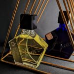 عطر ادکلن فی اون رز دو قندهار تاور پرفیومز - PHI Une Rose de Kandahar Tauer Perfumes - بررسی، قیمت و خرید