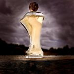 عطر ادکلن دالیفلور سالوادور دالی - Daliflor Salvador Dali - بررسی، قیمت و خرید